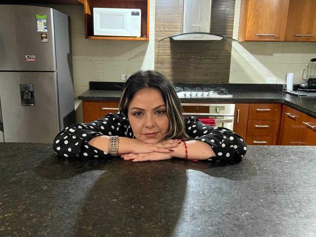 MelissaTheas - Live porn &amp; sex cam - 25068373