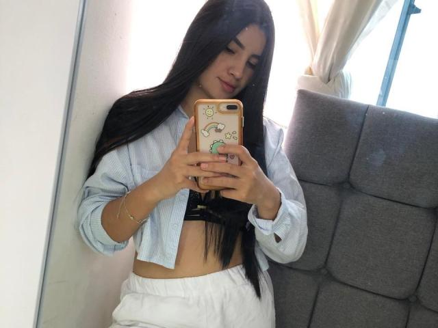 MiaSmithj - Sexe cam en vivo - 25070001