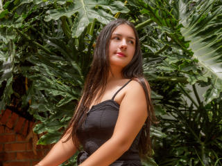 EmilyCoral - Sexe cam en vivo - 25073213