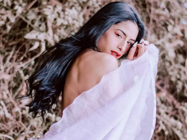 EmilyVv - Live porn &amp; sex cam - 25075729