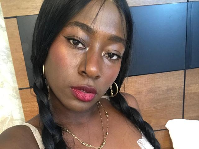 VioletGraice - Live porn &amp; sex cam - 25075813