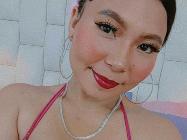 RihanLenox - Live porn &amp; sex cam - 25080085