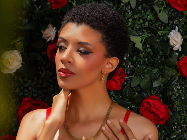 SamantaRoa - сексуальная веб-камера в реальном времени - 25082801