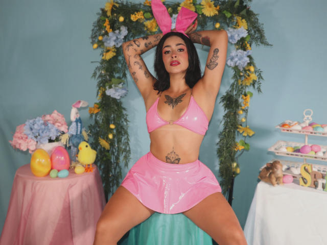 SukiDenim - Live porn &amp; sex cam - 25084873