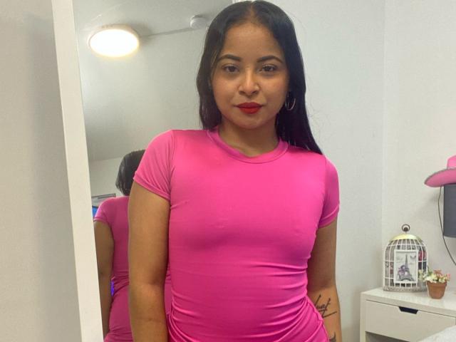 LunaaWilson - Live porn &amp; sex cam - 25085933