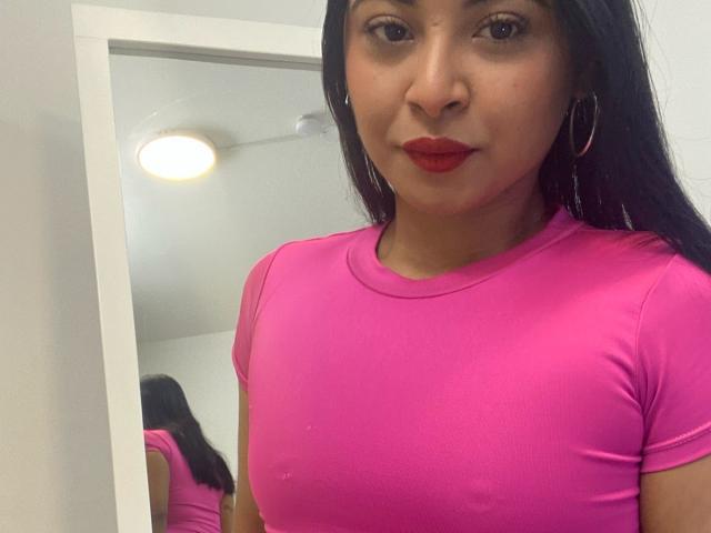 LunaaWilson - Live sex cam - 25085945