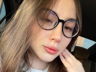 LindaGarner - Live porn &amp; sex cam - 25086037