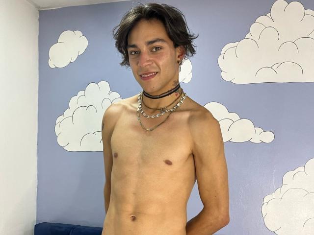 JhonAdrians - Live porn &amp; sex cam - 25086533