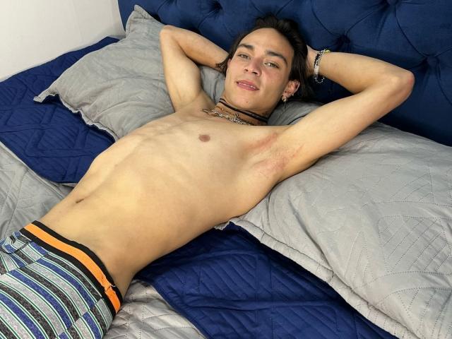 JhonAdrians - Camera khiêu dâm &amp; quyến rũ trực tiếp - 25086553