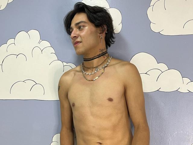 JhonAdrians - Live porn &amp; sex cam - 25087513