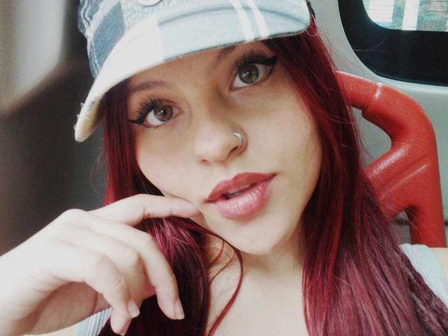 SophieHil - Live porn &amp; sex cam - 25087945