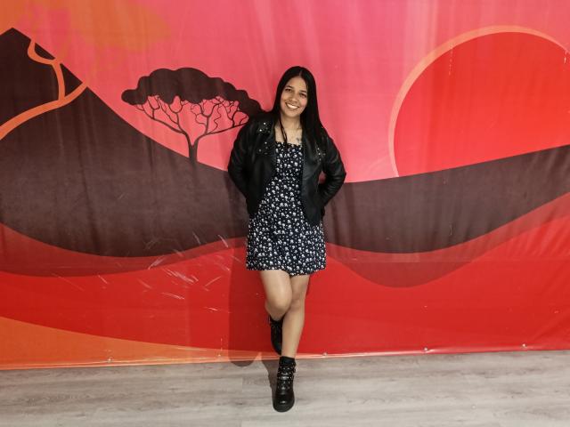 PauletteLoveX - Live sexe cam - 25090037