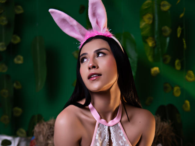 AnyaJay - Live sex cam - 25090045