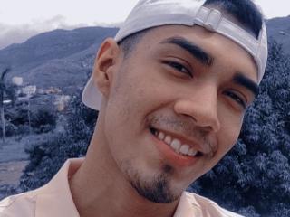 MikaelSunshine - Camera khiêu dâm &amp; quyến rũ trực tiếp - 25090053