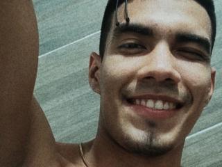 MikaelSunshine - Sexe cam en vivo - 25090065