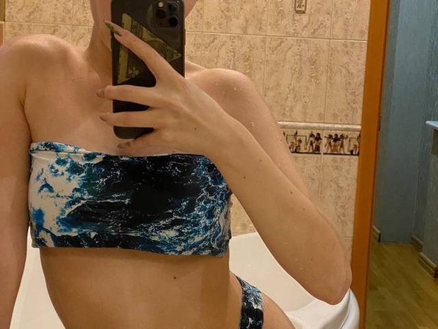 HotCaramells - Porno na żywo i seks kamera - 25091849