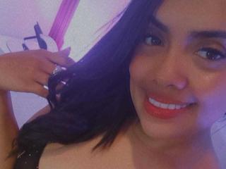 AnnieAlessio - Live porn &amp; sex cam - 25093449