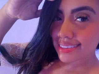 AnnieAlessio - Live porn &amp; sex cam - 25093829