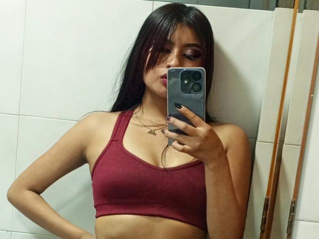 EmmaaRodriguez - ライブポルノ&amp;セックスカム - 25096697