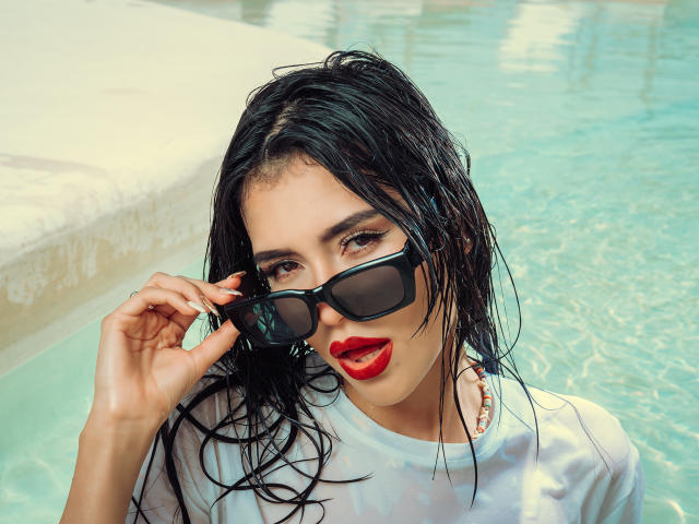 TinnyEngel - Live Sex Cam - 25100677