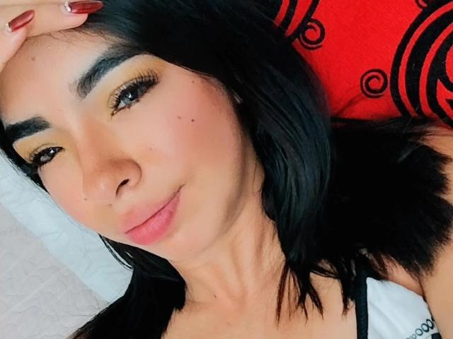 IsabellaLins - Sexe cam en vivo - 25100861