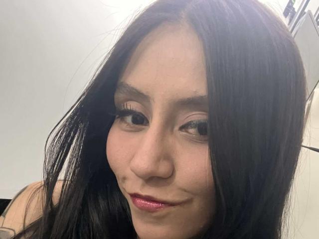 EviieGothel - Live porn &amp; sex cam - 25100933