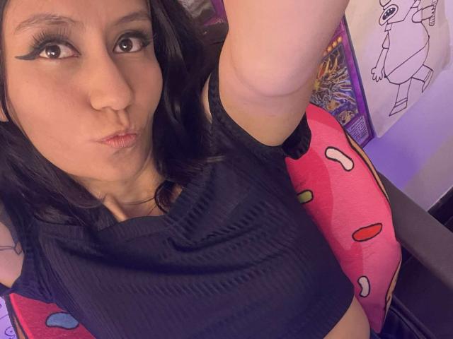 EviieGothel - Live porn &amp; sex cam - 25100957