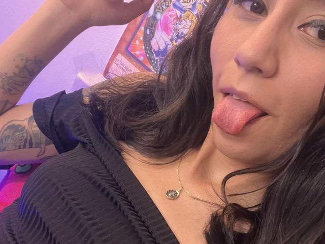 EviieGothel - Live porn &amp; sex cam - 25100965