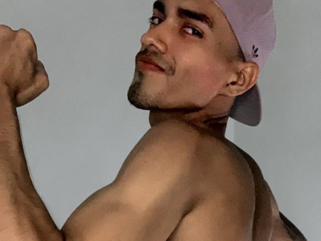 MikaelSunshine - Camera khiêu dâm &amp; quyến rũ trực tiếp - 25103753