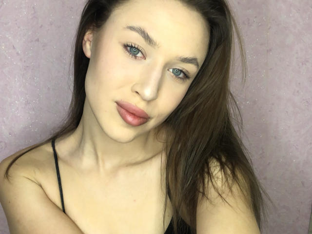 AmandaWind - Live Sex Cam - 25108297