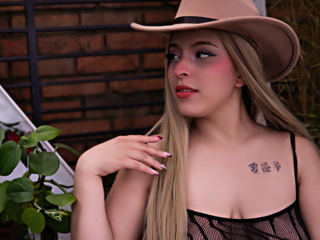 StacyAnzola - Live porn &amp; sex cam - 25109445