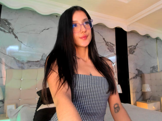 VioletMoonX - פורנו בשידור חי ומצלמת סקס - 25110333