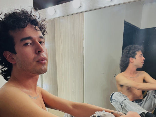 Dereek69 - Live porn &amp; sex cam - 25114873