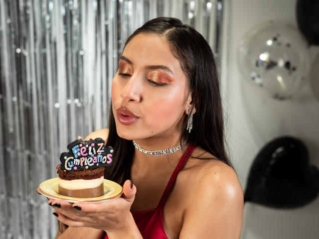 PaulettSmith - Live porn &amp; sex cam - 25115345