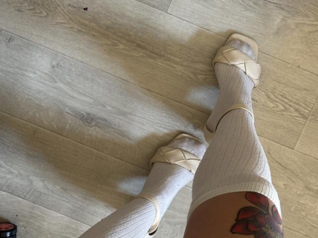 VikkyLikky - Live sex cam - 25117593