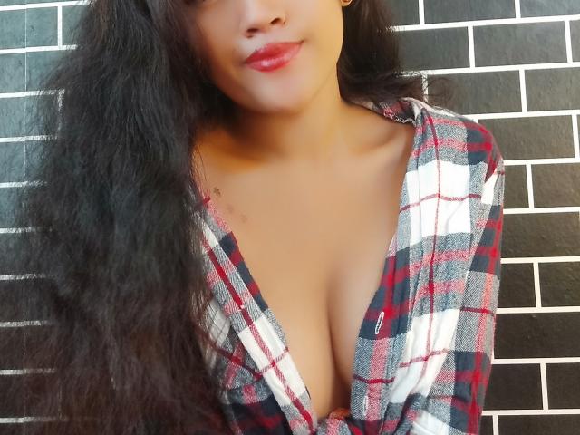 ChloeWu - Live porn &amp; sex cam - 25118001