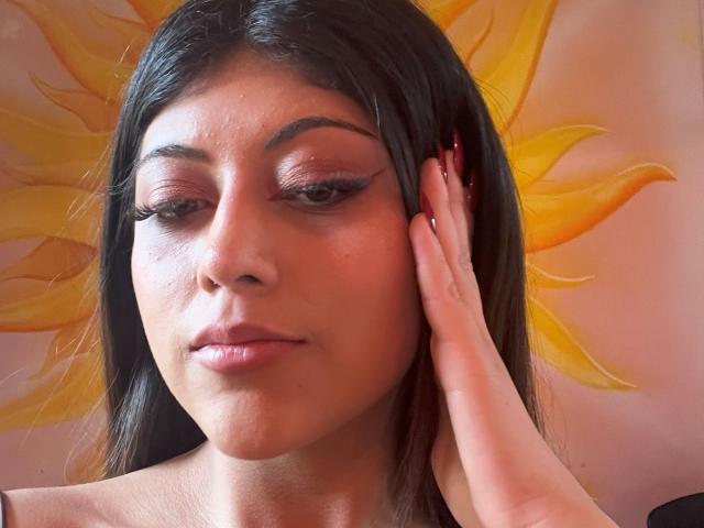 CoriinneBenson - Sexe cam en vivo - 25119049