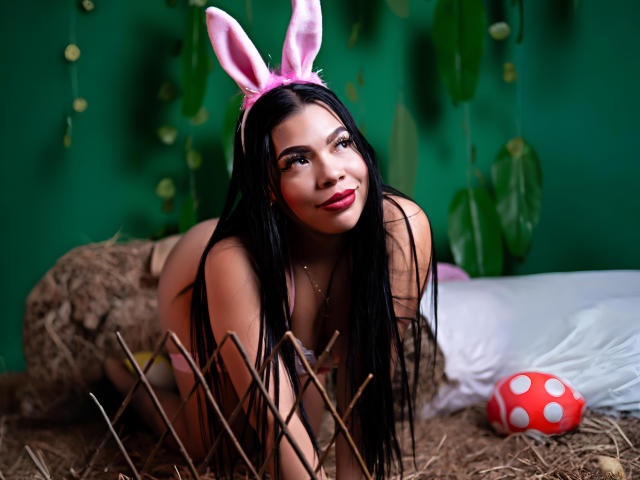 AdrianaPaul - Live porn &amp; sex cam - 25125333