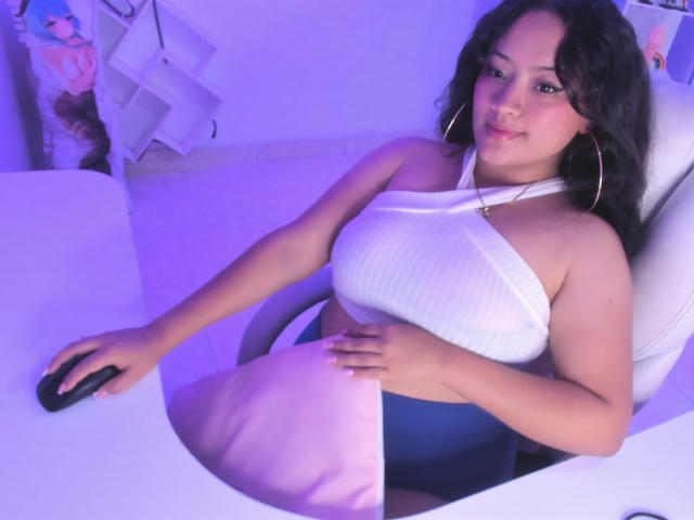 JulietaDuval - сексуальная веб-камера в реальном времени - 25125841