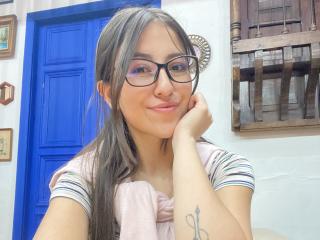 KatiaRogers - Camera khiêu dâm &amp; quyến rũ trực tiếp - 25128489