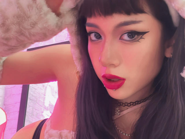 SabriPrettty - сексуальная веб-камера в реальном времени - 25132417