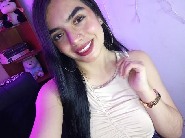 EmaRosee - Live porn &amp; sex cam - 25137809