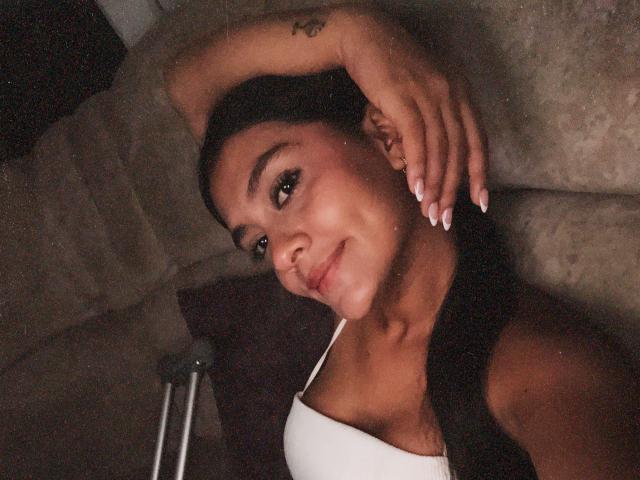 ThaliaAres - Live sex cam - 25139001