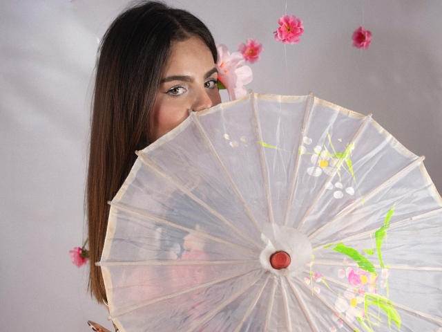 SexxyNikole - сексуальная веб-камера в реальном времени - 25139357