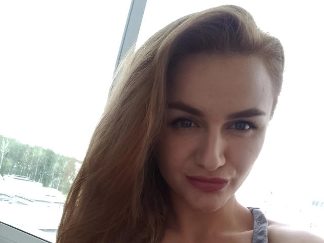 MilanaKolliz - Live porn &amp; sex cam - 25141093