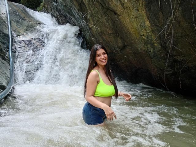 MadissonFontaine - Live porno og sexkamera - 25141369