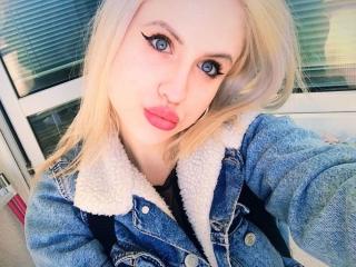 SugarPrincess18-hot - Live porn &amp; sex cam - 25143185