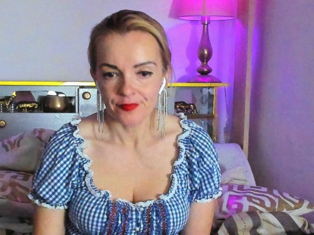 KateRouge - Live porn &amp; sex cam - 25144165