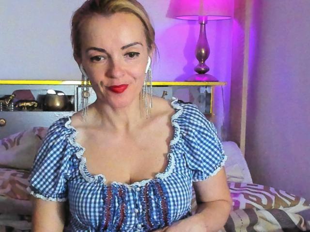 KateRouge - Live porn &amp; sex cam - 25144249