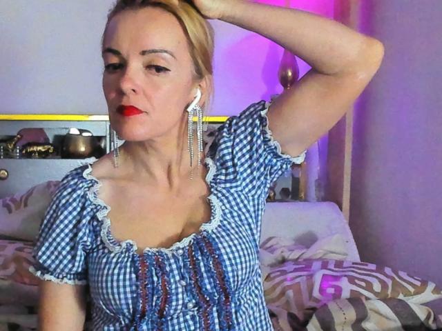 KateRouge - Live porn &amp; sex cam - 25144281